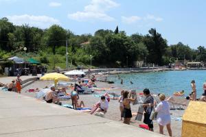 Hostia v ubytovaní Apartments with a parking space Njivice, Krk - 16244