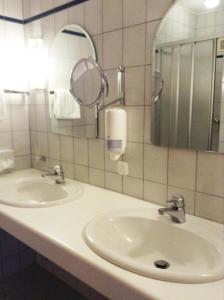 Kúpeľňa v ubytovaní 1A Landhotel Schicklberg