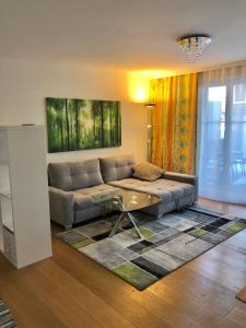 Posezení v ubytování Gemütliches 2 Zimmer Studio mit Gartensitzplatz