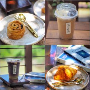 uma colagem de fotografias de pastelarias e uma chávena de café em Romyen Cafe' Homestay em Phra Nakhon Si Ayutthaya