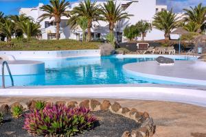 Bazén v ubytovaní Los Molinos Luxury y Relax alebo v jeho blízkosti