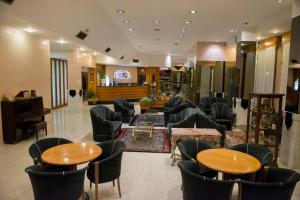 Posezení v ubytování Grand Hotel Ambasciatori Wellness & Spa