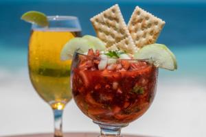 Nápoje v ubytování Hotel Maya Caribe Faranda Cancún