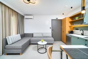 Olia Thassos - Luxury Apartments的厨房或小厨房