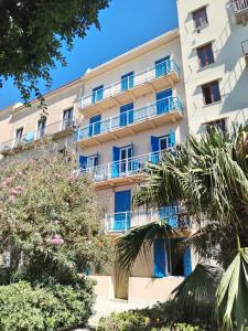 Bygningen som lejligheden ligger i + 40 billeder