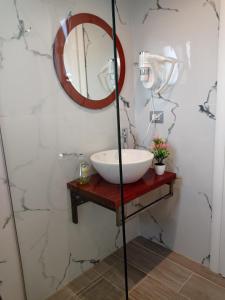 Koupelna v ubytování Vasiliu Boutique Hotel Ksamil