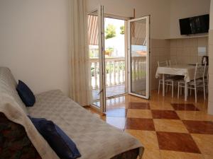 TV a/nebo společenská místnost v ubytování Apartments Vlade