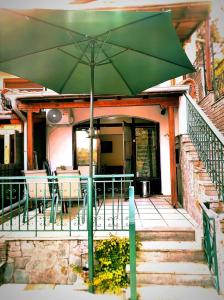 Balkón alebo terasa v ubytovaní Athena House