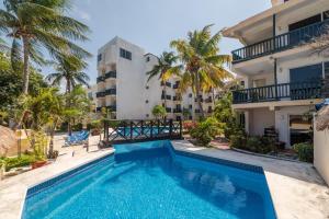 Piscina a Hotel Imperial Laguna Faranda Cancún o a prop