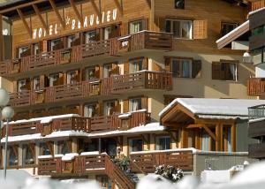 Budova, kde se hotel nachází