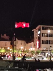 Budova, v ktorej sa apartmán nachádza