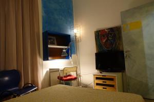 A television and/or entertainment centre at aKasa di Flock