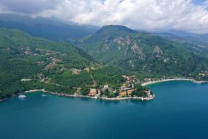 Zdjęcie z galerii obiektu Rooms by the sea Medveja, Opatija - 7775 w mieście Lovran