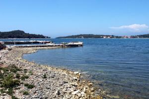 Fotografia z galérie ubytovania Holiday house with a parking space Veli Rat, Dugi otok - 8096 v destinácii Veli Rat