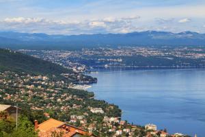 Fotografia z galérie ubytovania Apartments with a parking space Icici, Opatija - 7860 v destinácii Ičići