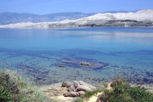 Fotografia z galérie ubytovania Family friendly apartments with a swimming pool Pag - 12795 v destinácii Pag