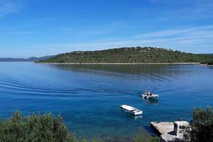Fotografia z galérie ubytovania Secluded fisherman's cottage Brusnjak, Kornati - 16815 v Murteri
