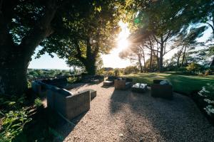 Zahrada ubytování Domaine Perréal Les Gîtes