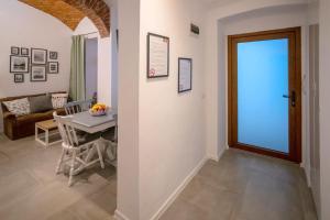 Et opholdsområde på Art & Cozy Apartments + 18 billeder