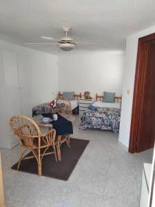 Zdjęcie z galerii obiektu Bungalow In San Luis Tourist Rental Paco w mieście La Mata