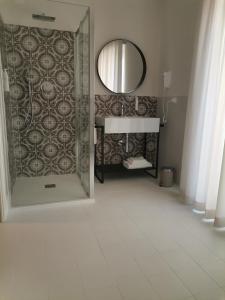 Vannituba majutusasutuses Dimora Donna Dora - Albergo Diffuso