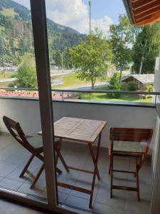 Nespecifikovaný výhled na hory nebo výhled na hory při pohledu z apartmánu