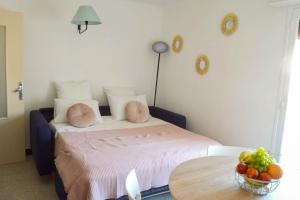 Fotografia z galérie ubytovania Saint-Raphaël : Appartement cosy à 10 minutes de la plage v destinácii Saint-Raphaël