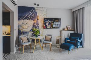 Royal Tulip Warsaw Centre的休息区