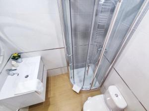 A bathroom at La Dorada Még 37 kép
