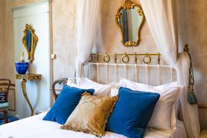 Posteľ alebo postele v izbe v ubytovaní Champagne House - Holiday rental - An Oasis Full of Elegance, Luxury and Charm