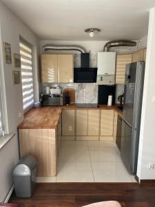 Dapur atau dapur kecil di Apartament przy uzdrowisku. +6 gambar