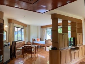 Kuchyň nebo kuchyňský kout v ubytování Kata View Guest House