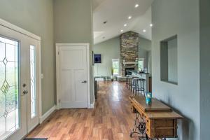 Gallery image of Quiet Retreat with Kayak and Patio, Walk to Lake! in Detroit Lakes
