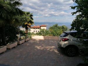 Příroda nedaleko apartmánu + 37 fotografií