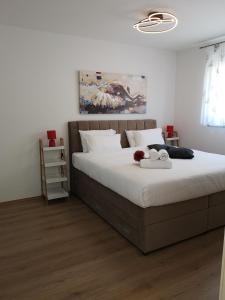 Posteľ alebo postele v izbe v ubytovaní La Villa du Soleil + 37 fotografií