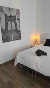 Łóżko lub łóżka w pokoju w obiekcie Maison avec piscine, jacuzzi et sauna privatifs - Mas de Nebbas