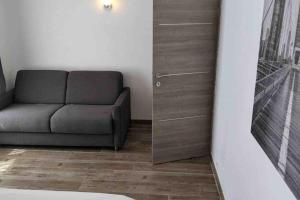 Część wypoczynkowa w obiekcie Maison avec piscine, jacuzzi et sauna privatifs - Mas de Nebbas
