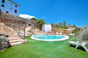 The swimming pool at or close to Hotel Almejí