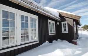 Το Amazing Home In Kvam With Kitchen τον χειμώνα