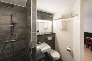 Koupelna v ubytování Bastion Hotel Maastricht Centrum