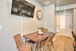 Gallery image of Beautiful Garden City Townhome Near Bear Lake in Garden City +22 photos