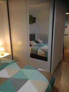 Zdjęcie z galerii obiektu Appartement city 4 de la constrescarpe d'Amiens w Amiens