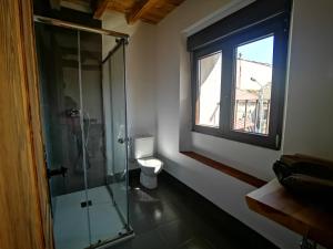 Kúpeľňa v ubytovaní Casa Rural Casona Camino Pedraza - 4 Estrellas