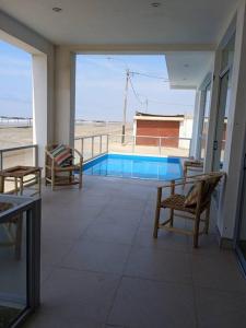 Bazén v ubytování Casa de Playa VISTAMAR con Piscina, Camaná - Arequipa nebo v jeho okolí