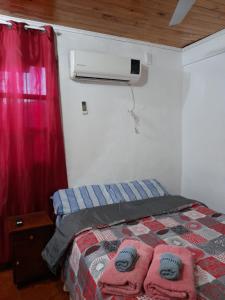 Ένα ή περισσότερα κρεβάτια σε δωμάτιο στο LO DE FERCHU ALOJAMIENTOS +25 φωτογραφίες