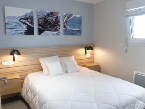 Fotografia z galérie ubytovania Superbe appartement pour 6 avec balcon, piscine chauffée et accès direct plage à La Tranche - FR-1-194-255 v destinácii La Tranche-sur-Mer