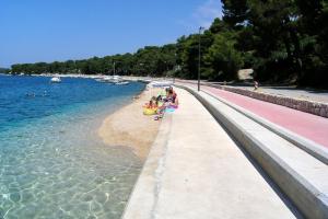 Fotografie z fotogalerie ubytování Apartments by the sea Mali Losinj (Losinj) - 2494 v destinaci Mali Lošinj