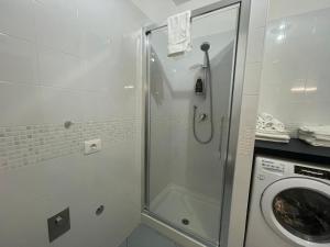 Kúpeľňa v ubytovaní RADA - loft prima fila lungomare sud