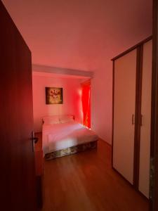 Postel nebo postele na pokoji v ubytování Apartman Jole