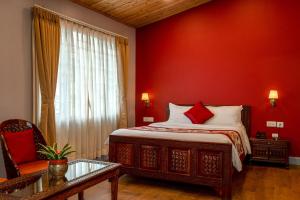 Postel nebo postele na pokoji v ubytování Mount Conifer Suites & Spa